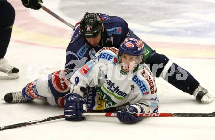 EBEL. Eishockey Bundesliga. EC Pasut VSV gegen Alba Volan SAPA Fehervar AV19. BAN Christian (VSV), ONDREJCIK Rastislav (Alba Volan). Villach, am 27.11.2009.
Foto: Kuess 


---
pressefotos, pressefotografie, kuess, qs, qspictures, sport, bild, bilder, bilddatenbank