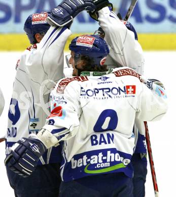 EBEL. Eishockey Bundesliga. EC Pasut VSV gegen Alba Volan SAPA Fehervar AV19. Torjubel BAN Christian, FERLAND Jonathan (VSV). Villach, am 27.11.2009.
Foto: Kuess 


---
pressefotos, pressefotografie, kuess, qs, qspictures, sport, bild, bilder, bilddatenbank