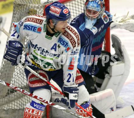 EBEL. Eishockey Bundesliga. EC Pasut VSV gegen Alba Volan SAPA Fehervar AV19. PETRIK Nicolas (VSV), SATOSAARI Tommi (Alba Volan). Villach, am 27.11.2009.
Foto: Kuess 


---
pressefotos, pressefotografie, kuess, qs, qspictures, sport, bild, bilder, bilddatenbank