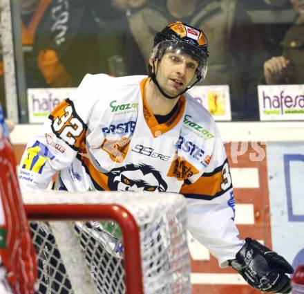 EBEL. Eishockey Bundesliga. KAC Graz 99ers. Jean Philippe Pare (Graz). Klagenfurt, am 26.11.2009.
Foto: Kuess 

---
pressefotos, pressefotografie, kuess, qs, qspictures, sport, bild, bilder, bilddatenbank