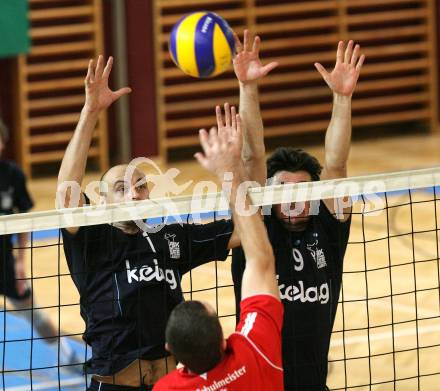 Volleyball Bundesliga. VBK Woerthersee Loewen gegen Arbesbach. Zhivko Kolev, Peter Vanik (Woerthersee Loewen). Klagenfurt, am 29.11.2009.
Foto: Kuess
---
pressefotos, pressefotografie, kuess, qs, qspictures, sport, bild, bilder, bilddatenbank