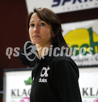 Basketball Bundesliga. Woerthersee Piraten gegen Xion Dukes Klosterneuburg. Assistent Coach Hajnal Szilagyi (Klosterneuburg). Klagenfurt, 28.11.2009
Foto: Kuess

---
pressefotos, pressefotografie, kuess, qs, qspictures, sport, bild, bilder, bilddatenbank