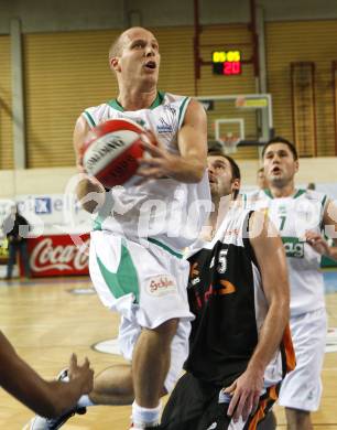 ABL. Basketball Bundesliga. Woerthersee Piraten gegen Dukes Klosterneuburg. Davor Sattler (Piraten). Klagenfurt, am 28.11.2009.
Foto: Kuess
---
pressefotos, pressefotografie, kuess, qs, qspictures, sport, bild, bilder, bilddatenbank