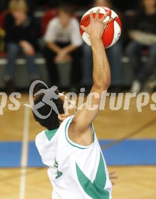 ABL. Basketball Bundesliga. Woerthersee Piraten gegen Dukes Klosterneuburg. Samuel Bachlechner (Piraten). Klagenfurt, am 28.11.2009.
Foto: Kuess
---
pressefotos, pressefotografie, kuess, qs, qspictures, sport, bild, bilder, bilddatenbank