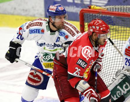 EBEL. Eishockey Bundesliga. EC Pasut VSV gegen HK Acroni Jesenice. Mickey Elick, (VSV), Robert Raymond Robins (Jesenice). Villach, am 1.12.2009.
Foto: Kuess 


---
pressefotos, pressefotografie, kuess, qs, qspictures, sport, bild, bilder, bilddatenbank