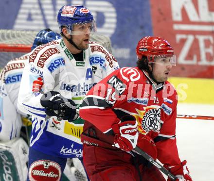 EBEL. Eishockey Bundesliga. EC Pasut VSV gegen HK Acroni Jesenice. Mickey Elick (VSV),  Ales Remar (Jesenice). Villach, 1.12.2009.
Foto: Kuess 


---
pressefotos, pressefotografie, kuess, qs, qspictures, sport, bild, bilder, bilddatenbank