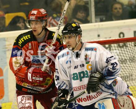 EBEL. Eishockey Bundesliga. KAC gegen Alba Volan SAPA Fehervar AV19.  PIRMANN Markus (KAC),  MARTZ Nathan (Alba Volan). Klagenfurt, am 6.12.2009.
Foto: Kuess 

---
pressefotos, pressefotografie, kuess, qs, qspictures, sport, bild, bilder, bilddatenbank