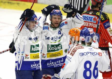 EBEL. Eishockey Bundesliga.  VSV gegen KAC. Torjubel VSV. Villach, am 8.12.2009.
Foto: Kuess 


---
pressefotos, pressefotografie, kuess, qs, qspictures, sport, bild, bilder, bilddatenbank