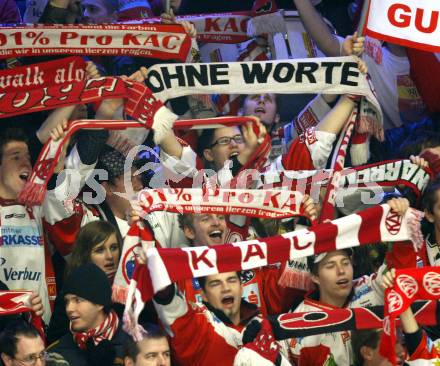 EBEL. Eishockey Bundesliga.  VSV gegen KAC. KAC Fans. Villach, am 8.12.2009.
Foto: Kuess 


---
pressefotos, pressefotografie, kuess, qs, qspictures, sport, bild, bilder, bilddatenbank