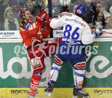 EBEL. Eishockey Bundesliga.  VSV gegen KAC. Johanthan Ferland, (VSV), Gregor Hager (KAC). Villach, am 8.12.2009.
Foto: Kuess 


---
pressefotos, pressefotografie, kuess, qs, qspictures, sport, bild, bilder, bilddatenbank