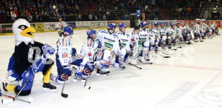 EBEL. Eishockey Bundesliga.  VSV gegen KAC. Jubel VSV. Villach, am 8.12.2009.
Foto: Kuess 


---
pressefotos, pressefotografie, kuess, qs, qspictures, sport, bild, bilder, bilddatenbank