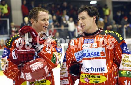 EBEL. Eishockey Bundesliga. EC KAC gegen KHLMedvescak Zagreb. Mike Craig, Johannes Reichel (KAC). Klagenfurt, am 11.12.2009.
Foto: Kuess
---
pressefotos, pressefotografie, kuess, qs, qspictures, sport, bild, bilder, bilddatenbank