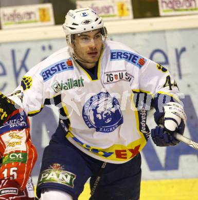 EBEL. Eishockey Bundesliga. EC KAC gegen KHLMedvescak Zagreb. Mike Ouellette (Zagreb). Klagenfurt, am 11.12.2009.
Foto: Kuess
---
pressefotos, pressefotografie, kuess, qs, qspictures, sport, bild, bilder, bilddatenbank