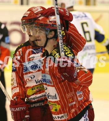 EBEL. Eishockey Bundesliga. EC KAC gegen KHLMedvescak Zagreb. Torjubel Thomas Hundertpfund, Paul Schellander (KAC). Klagenfurt, am 11.12.2009.
Foto: Nadja Kuess
---
pressefotos, pressefotografie, kuess, qs, qspictures, sport, bild, bilder, bilddatenbank