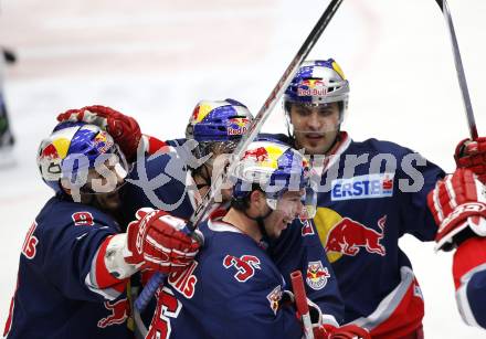 EBEL. Eishockey Bundesliga. EC Pasut VSV gegen EC Red Bull Salzburg. Torjubel (Salzburg). Villach, am 15.12.2009.
Foto: Kuess 


---
pressefotos, pressefotografie, kuess, qs, qspictures, sport, bild, bilder, bilddatenbank