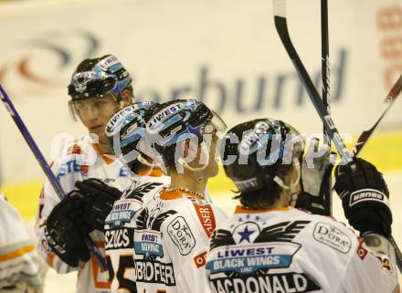 EBEL. Eishockey Bundesliga. KAC gegen EHC LIWEST Linz. Jubel Linz. Klagenfurt, am 20.12.2009.
Foto: Kuess 

---
pressefotos, pressefotografie, kuess, qs, qspictures, sport, bild, bilder, bilddatenbank