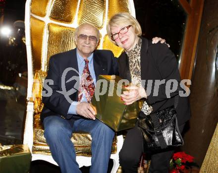 Sportlergala 2009. Fredi und Uschi Hohenberger. Casineum Velden, am 21.12.2009.
Foto: Kuess 

---
pressefotos, pressefotografie, kuess, qs, qspictures, sport, bild, bilder, bilddatenbank