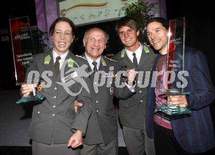 Sportlergala 2009. Michaela Taupe-Traer, Joe Tiger Pachler, Niko Nico Resch, Siegi Grabner. Casineum Velden, am 21.12.2009.
Foto: Kuess 

---
pressefotos, pressefotografie, kuess, qs, qspictures, sport, bild, bilder, bilddatenbank