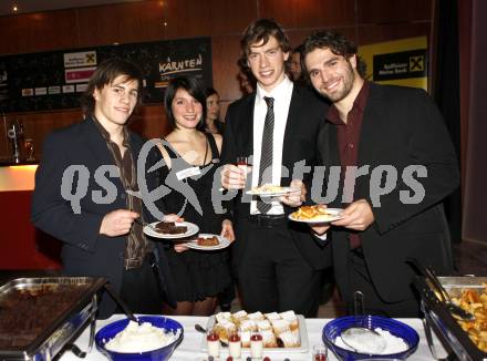 Sportlergala 2009. Nico Toff, Lisa Perterer, Michael Raffl, Nicolas Petrik. Casineum Velden, am 21.12.2009.
Foto: Kuess 

---
pressefotos, pressefotografie, kuess, qs, qspictures, sport, bild, bilder, bilddatenbank