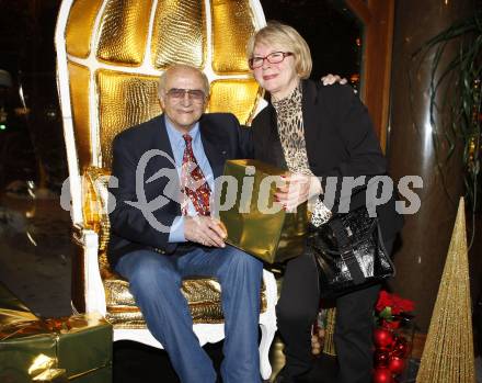 Sportlergala 2009. Fredi und Uschi Hohenberger. Casineum Velden, am 21.12.2009.
Foto: Kuess 

---
pressefotos, pressefotografie, kuess, qs, qspictures, sport, bild, bilder, bilddatenbank