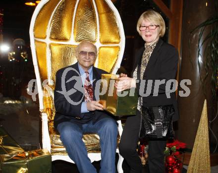 Sportlergala 2009. Fredi und Uschi Hohenberger. Casineum Velden, am 21.12.2009.
Foto: Kuess 

---
pressefotos, pressefotografie, kuess, qs, qspictures, sport, bild, bilder, bilddatenbank