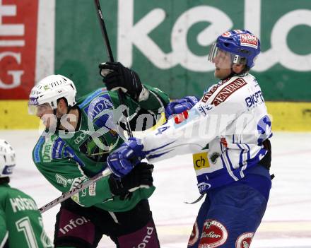 EBEL. Eishockey Bundesliga. EC Pasut VSV gegen HDD TILIA Olimpija Ljubljana, Laibach. Guenther Lanzinger, (VSV), Igor Cvetek (Ljubljana). Villach, am 27.12.2008.
Foto: Kuess 


---
pressefotos, pressefotografie, kuess, qs, qspictures, sport, bild, bilder, bilddatenbank