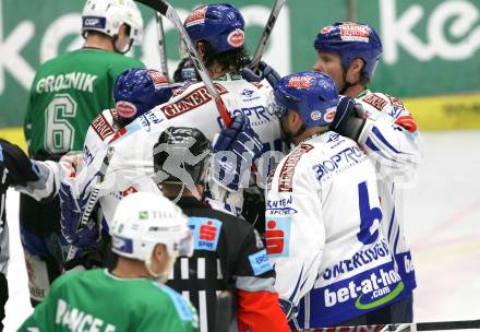 EBEL. Eishockey Bundesliga. EC Pasut VSV gegen HDD TILIA Olimpija Ljubljana, Laibach.  Torjubel VSV. Villach, am 27.12.2008.
Foto: Kuess 


---
pressefotos, pressefotografie, kuess, qs, qspictures, sport, bild, bilder, bilddatenbank