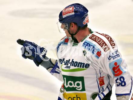 EBEL. Eishockey Bundesliga. EC Pasut VSV gegen HDD TILIA Olimpija Ljubljana, Laibach.Torjubel Jean Francois Fortin (VSV). Villach, am 27.12.2008.
Copyright Agentur Diener/Kuess
Marktgasse 3-7/4/5/21
A-1090 Wien Austria
Telefax +43 1 955 32 35
Mobil +43 676 629 98 51
Bank Austria
Bank Nr. 12000
Account Nr. 00712 223 783
e-mail: agentur@diener.at
Datenbank: www.diener.at
ImageArchivist Demo
---
pressefotos, pressefotografie, kuess, qs, qspictures, sport, bild, bilder, bilddatenbank