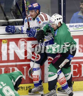 EBEL. Eishockey Bundesliga. EC Pasut VSV gegen HDD TILIA Olimpija Ljubljana, Laibach.  Jean Francois Fortin,(VSV),  Bostjan Golicic (Ljubljana). Villach, am 27.12.2008.
Foto: Kuess 


---
pressefotos, pressefotografie, kuess, qs, qspictures, sport, bild, bilder, bilddatenbank