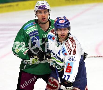 EBEL. Eishockey Bundesliga. EC Pasut VSV gegen HDD TILIA Olimpija Ljubljana, Laibach.  Wolfgang Kromp, (VSV), Greg Kuznik (Ljubljana). Villach, am 27.12.2008.
Foto: Kuess 


---
pressefotos, pressefotografie, kuess, qs, qspictures, sport, bild, bilder, bilddatenbank