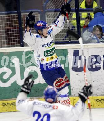 EBEL. Eishockey Bundesliga. EC Pasut VSV gegen HDD TILIA Olimpija Ljubljana, Laibach.  Torjubel Michael Raffl (VSV). Villach, am 29.12.2008.
Foto: Kuess 


---
pressefotos, pressefotografie, kuess, qs, qspictures, sport, bild, bilder, bilddatenbank