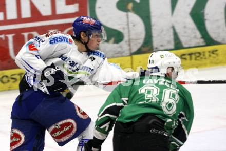 EBEL. Eishockey Bundesliga. EC Pasut VSV gegen HDD TILIA Olimpija Ljubljana, Laibach.  Michael Raffl, (VSV), Andrej Tavzelj (Ljubljana). Villach, am 29.12.2008.
Foto: Kuess 


---
pressefotos, pressefotografie, kuess, qs, qspictures, sport, bild, bilder, bilddatenbank