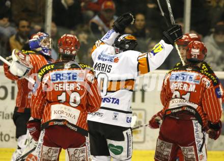 EBEL. Eishockey Bundesliga. KAC gegen  Graz 99ers.  Jubel Warren Norris (Graz). Klagenfurt, am 1.1.2010.
Foto: Kuess 

---
pressefotos, pressefotografie, kuess, qs, qspictures, sport, bild, bilder, bilddatenbank