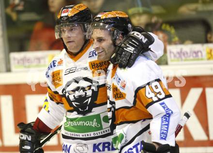 EBEL. Eishockey Bundesliga. KAC gegen  Graz 99ers.  Torjubel Eric Healey, Greg Day (Graz). Klagenfurt, am 1.1.2010.
Foto: Kuess 

---
pressefotos, pressefotografie, kuess, qs, qspictures, sport, bild, bilder, bilddatenbank