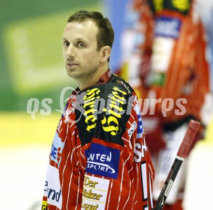 EBEL. Eishockey Bundesliga. KAC gegen  Graz 99ers.  Andrew Schneider, (KAC). Klagenfurt, am 1.1.2010.
Foto: Kuess 

---
pressefotos, pressefotografie, kuess, qs, qspictures, sport, bild, bilder, bilddatenbank