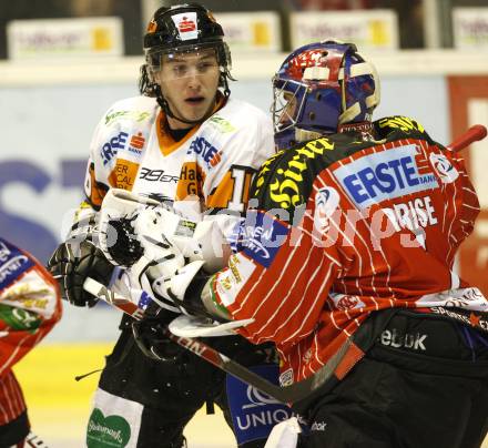 EBEL. Eishockey Bundesliga. KAC gegen  Graz 99ers.  Jordan Parise (KAC),  Patrick Harand (Graz). Klagenfurt, am 1.1.2010.
Foto: Kuess 

---
pressefotos, pressefotografie, kuess, qs, qspictures, sport, bild, bilder, bilddatenbank