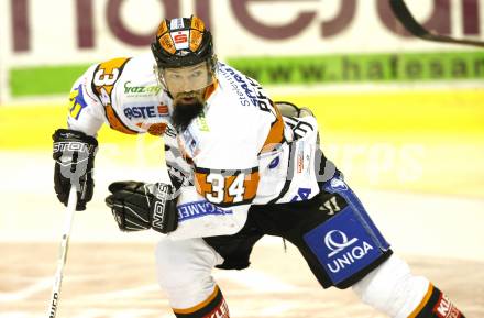 EBEL. Eishockey Bundesliga. KAC gegen  Graz 99ers.  Markus Peintner (Graz). Klagenfurt, am 1.1.2010.
Foto: Kuess 

---
pressefotos, pressefotografie, kuess, qs, qspictures, sport, bild, bilder, bilddatenbank