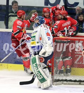 EBEL. Eishockey Bundesliga. EC Pasut VSV gegen HK Acroni Jesenice.  Torjubel Jesenice. Villach, am 3.1.2010.
Foto: Kuess 


---
pressefotos, pressefotografie, kuess, qs, qspictures, sport, bild, bilder, bilddatenbank