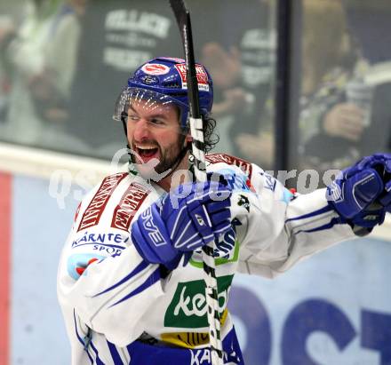 EBEL. Eishockey Bundesliga. EC Pasut VSV gegen HK Acroni Jesenice.  Torjubel Kiel McLeod (VSV). Villach, am 3.1.2010.
Foto: Kuess 


---
pressefotos, pressefotografie, kuess, qs, qspictures, sport, bild, bilder, bilddatenbank