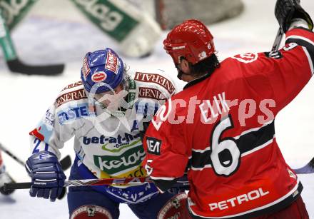 EBEL. Eishockey Bundesliga. EC Pasut VSV gegen HK Acroni Jesenice.  Nikolas Petrik, (VSV), Todd Elik (Jesenice). Villach, am 3.1.2010.
Foto: Kuess 


---
pressefotos, pressefotografie, kuess, qs, qspictures, sport, bild, bilder, bilddatenbank