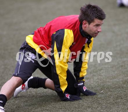 Fussball. Bundesliga. SK Austria Kaernten. Training.  Luka Elsner. Moosburg, 4.1.2010.
Foto: Kuess
---
pressefotos, pressefotografie, kuess, qs, qspictures, sport, bild, bilder, bilddatenbank