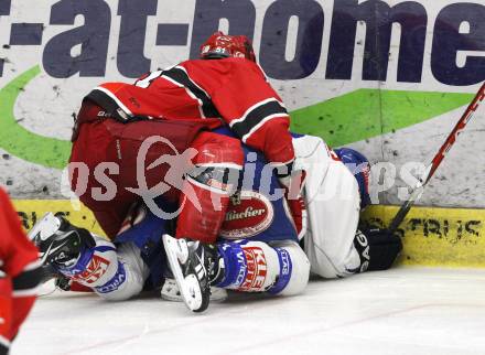 EBEL. Eishockey Bundesliga. EC Pasut VSV gegen HK Acroni Jesenice.  Michael Raffl (VSV), Mitja Robar (Jesenice). Villach, am 3.1.2010.
Foto: Kuess 


---
pressefotos, pressefotografie, kuess, qs, qspictures, sport, bild, bilder, bilddatenbank
