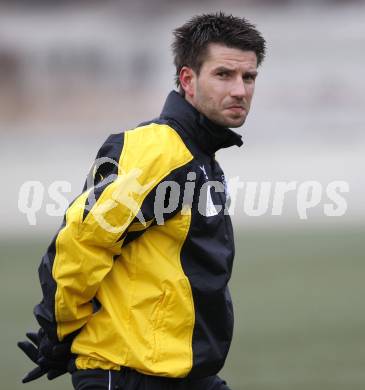 Fussball. Bundesliga. SK Austria Kaernten. Training.  Luka Elsner. Moosburg, 4.1.2010.
Foto: Kuess
---
pressefotos, pressefotografie, kuess, qs, qspictures, sport, bild, bilder, bilddatenbank