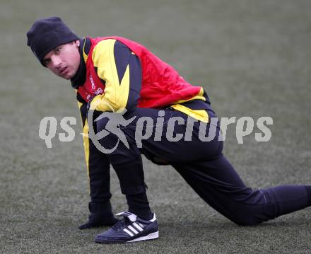 Fussball. Bundesliga. SK Austria Kaernten. Training.  Andre Schembri. Moosburg, 4.1.2010.
Foto: Kuess
---
pressefotos, pressefotografie, kuess, qs, qspictures, sport, bild, bilder, bilddatenbank