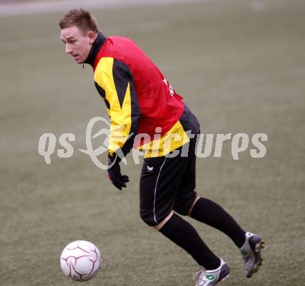 Fussball. Bundesliga. SK Austria Kaernten. Training.  Darijo Biscan. Moosburg, 4.1.2010.
Foto: Kuess
---
pressefotos, pressefotografie, kuess, qs, qspictures, sport, bild, bilder, bilddatenbank