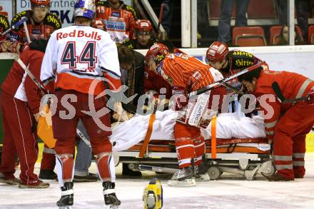 EBEL. Eishockey Bundesliga. KAC gegen  EC Red Bull Salzburg. Verletzt LEMBACHER Robert  (Salzburg. Klagenfurt, am 5.1.2010.
Foto: Kuess 

---
pressefotos, pressefotografie, kuess, qs, qspictures, sport, bild, bilder, bilddatenbank