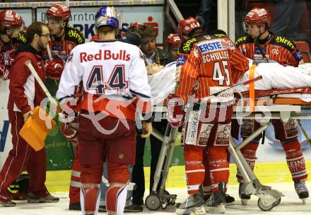 EBEL. Eishockey Bundesliga. KAC gegen  EC Red Bull Salzburg.  Verletzt LEMBACHER Robert  (Salzburg). Klagenfurt, am 5.1.2010.
Foto: Kuess 

---
pressefotos, pressefotografie, kuess, qs, qspictures, sport, bild, bilder, bilddatenbank