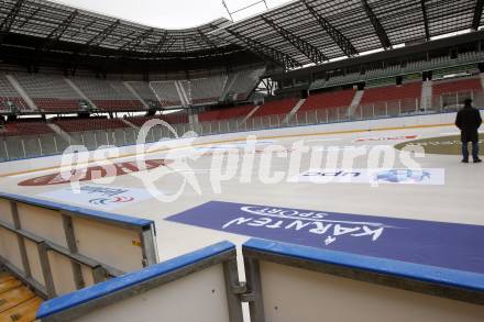 EBEL. Eishockey Bundesliga. Freiluft Derby KAC gegen VSV. Stadion Klagenfurt. Klagenfurt, 4.1.2010.
Foto: Kuess
---
pressefotos, pressefotografie, kuess, qs, qspictures, sport, bild, bilder, bilddatenbank