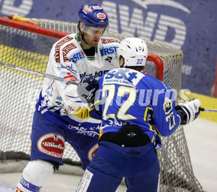 EBEL. Eishockey Bundesliga. EC Pasut VSV gegen KHL Medvescak Zagreb. Michael Mike Martin (VSV), RAJSAR Saso (Zagreb). Villach, am 5.1.2010.
Foto: Kuess 


---
pressefotos, pressefotografie, kuess, qs, qspictures, sport, bild, bilder, bilddatenbank