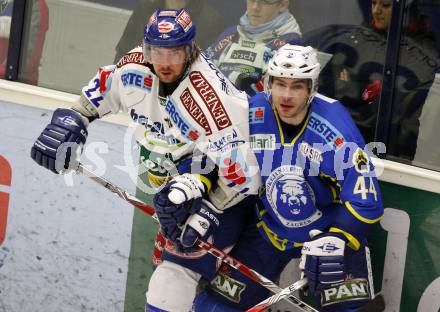 EBEL. Eishockey Bundesliga. EC Pasut VSV gegen KHL Medvescak Zagreb. Thomas Pfeffer,  (VSV), Mike Ouellette (Zagreb). Villach, am 5.1.2010.
Foto: Kuess 


---
pressefotos, pressefotografie, kuess, qs, qspictures, sport, bild, bilder, bilddatenbank